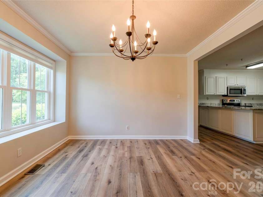 106 Dons Court, Shelby, NC 28150.  MLS# CAR4376308, YatesRealty ID 17060. Dining Room