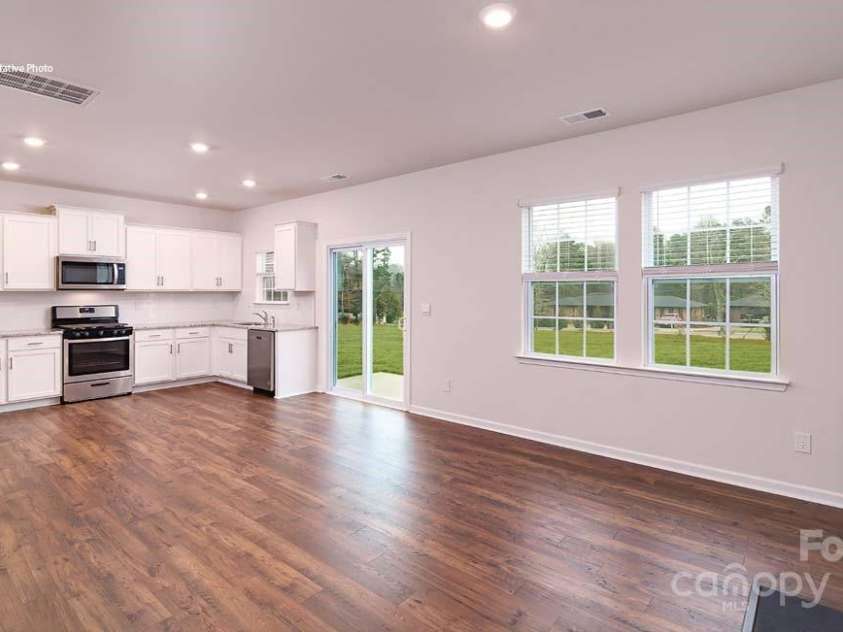 3090 Ora Smith Road, Lincolnton, NC 28092.  MLS# CAR4283407, YatesRealty ID 17060. 