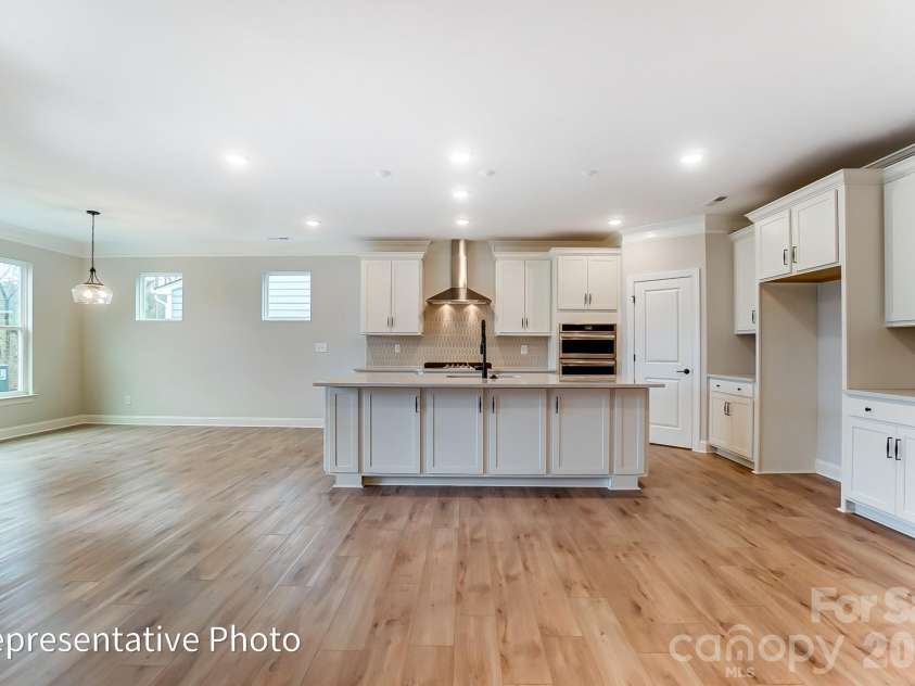 5064 McLaughlin Loop, Waxhaw, NC 28173.  MLS# CAR4375308, YatesRealty ID 17061. 