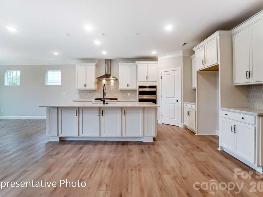 5064 McLaughlin Loop, Waxhaw, NC 28173.  MLS# CAR4375308, YatesRealty ID 17061. 