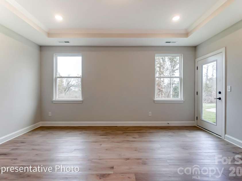 5064 McLaughlin Loop, Waxhaw, NC 28173.  MLS# CAR4375308, YatesRealty ID 17061. 