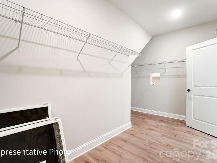 5064 McLaughlin Loop, Waxhaw, NC 28173.  MLS# CAR4375308, YatesRealty ID 17061. 