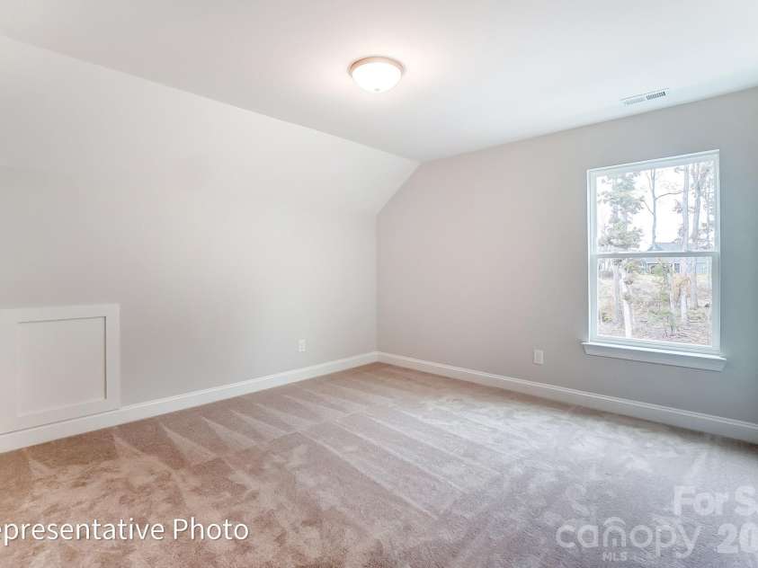 5064 McLaughlin Loop, Waxhaw, NC 28173.  MLS# CAR4375308, YatesRealty ID 17061. 