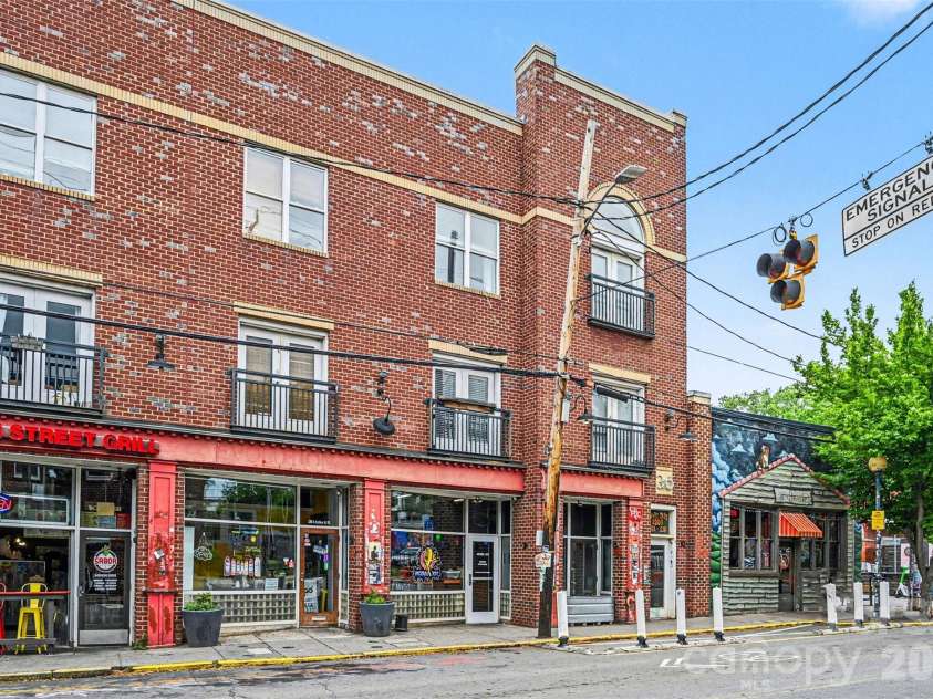 3205 Davidson Street, Charlotte, NC 28205.  MLS# CAR4375658, YatesRealty ID 17062. 