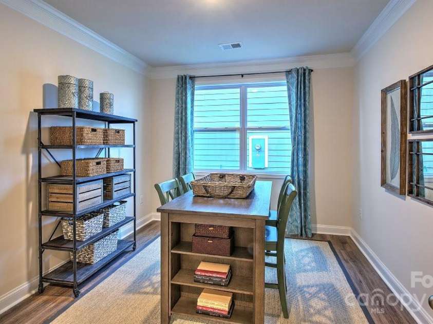 33 Silverthorne Court, Hendersonville, NC 28792.  MLS# CAR4266663, YatesRealty ID 17064. Photos are representative