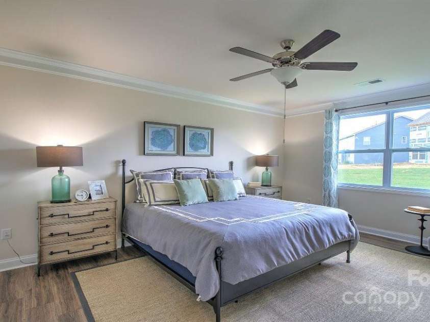 33 Silverthorne Court, Hendersonville, NC 28792.  MLS# CAR4266663, YatesRealty ID 17064. Photos are representative