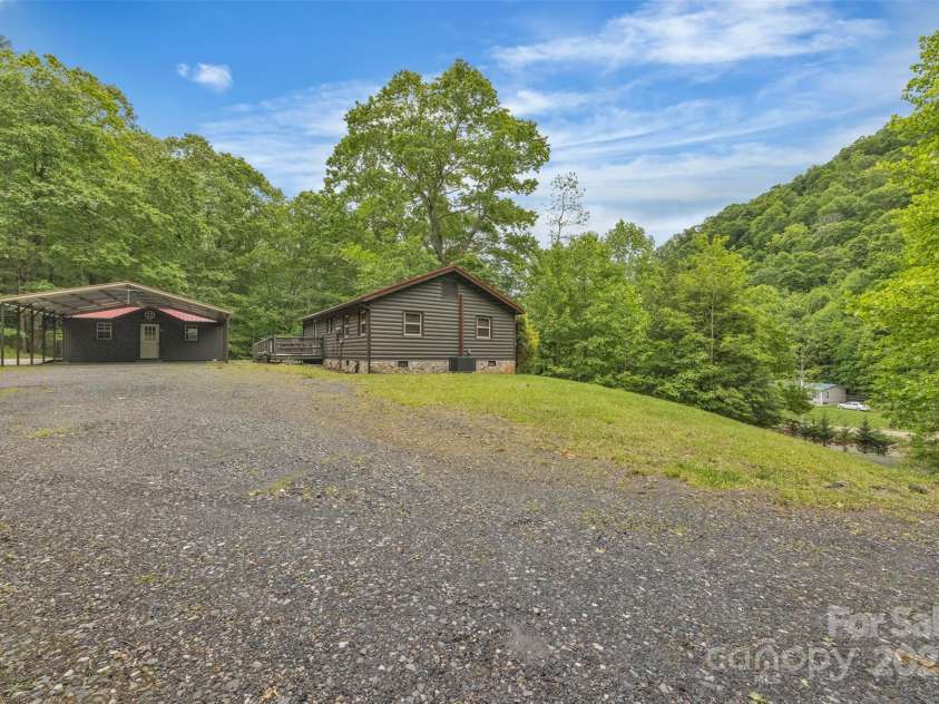1598 Claybank Road, West Jefferson, NC 28694.  MLS# CAR4266499, YatesRealty ID 17065. 