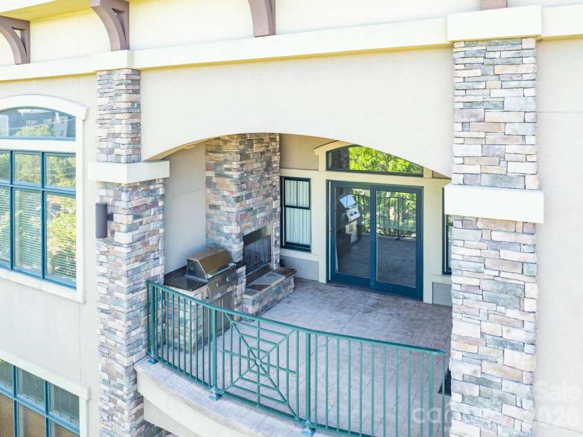 148 NC Highway 105 Highway, Boone, NC 28607.  MLS# CAR4376627, YatesRealty ID 17067. 