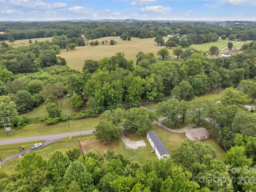 203 Bethlehem Church Road, Grover, NC 28073.  MLS# CAR4265526, YatesRealty ID 17068. 