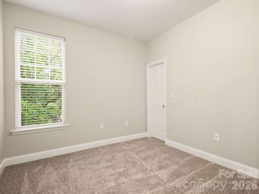 6450 Terrace View Court, Charlotte, NC 28269.  MLS# CAR4375218, YatesRealty ID 17069. 