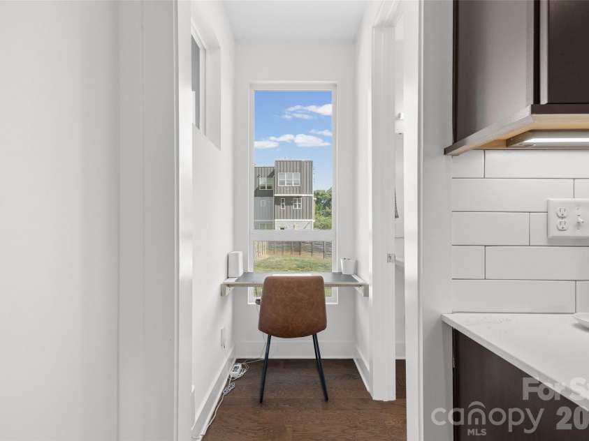 1633 Duckworth Avenue, Charlotte, NC 28208.  MLS# CAR4375706, YatesRealty ID 17071. Office nook on living level