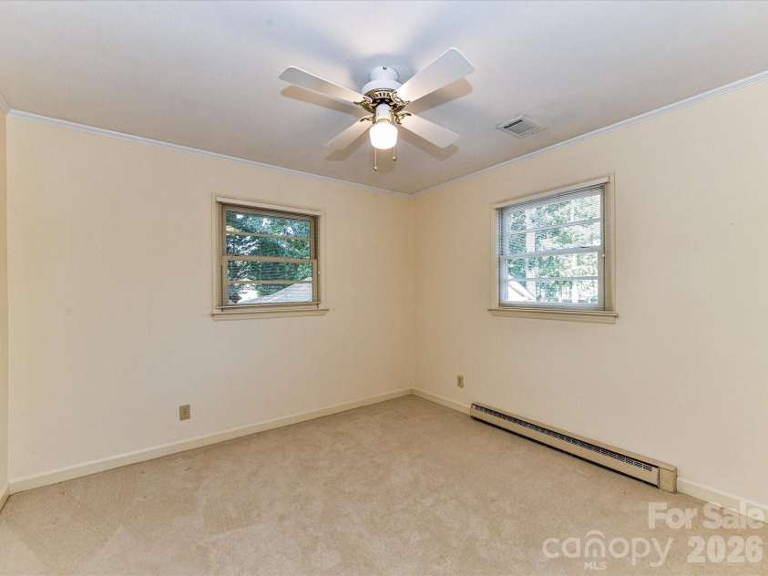1416 Marjorie Drive, Matthews, NC 28105.  MLS# CAR4368499, YatesRealty ID 17072. 