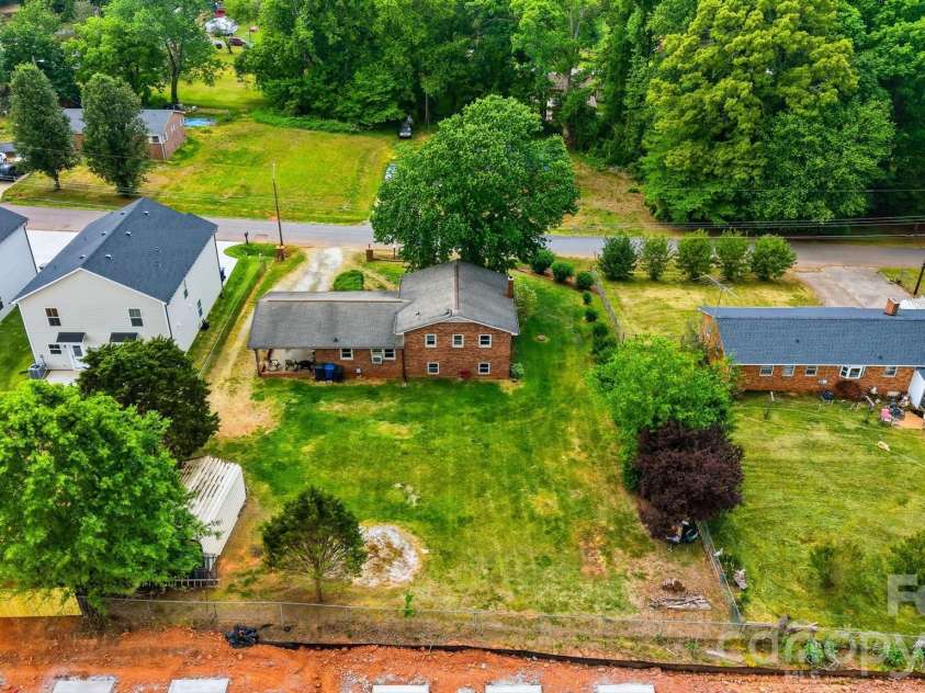 1329 33rd Street, Conover, NC 28613.  MLS# CAR4376723, YatesRealty ID 17075. 