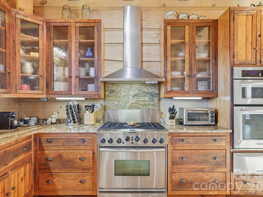 2150 Shellstand Road, Almond, NC 28702.  MLS# CAR4376734, YatesRealty ID 17076. 