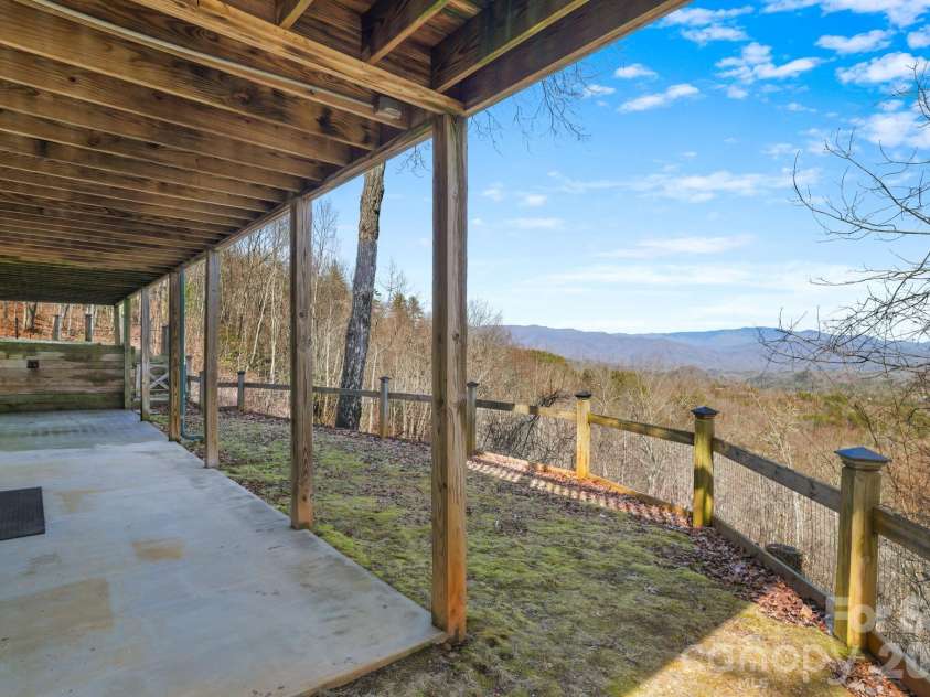2150 Shellstand Road, Almond, NC 28702.  MLS# CAR4376734, YatesRealty ID 17076. 