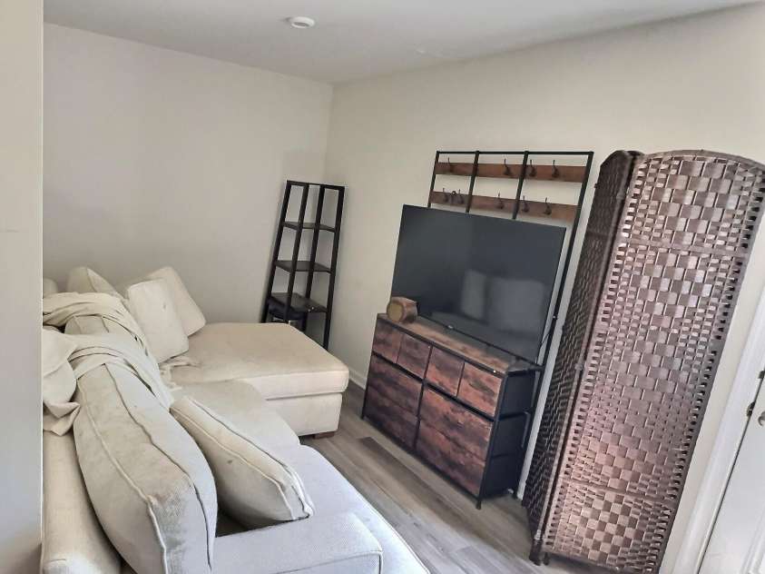 3011 Killick Terrace, Charlotte, NC 28269.  MLS# CAR4376454, YatesRealty ID 17077. 