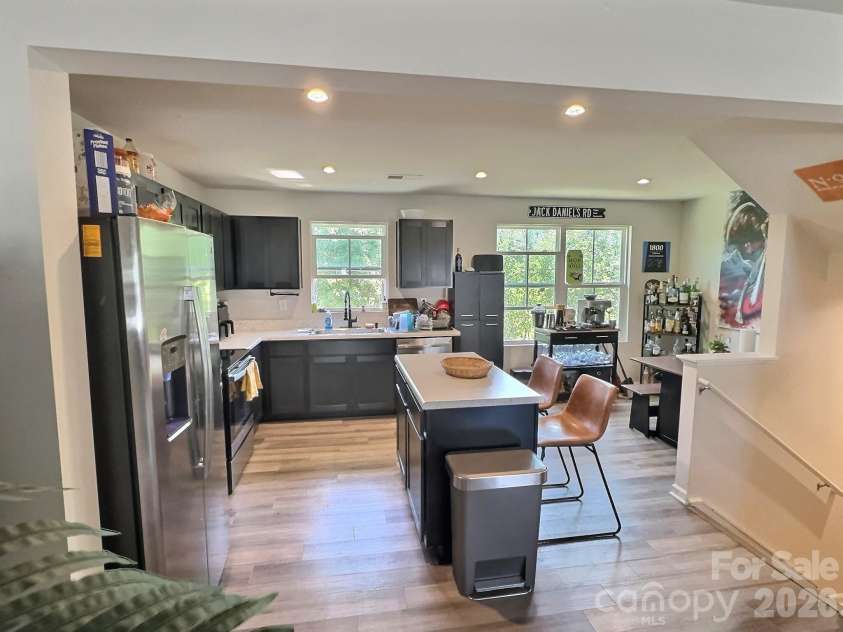 3011 Killick Terrace, Charlotte, NC 28269.  MLS# CAR4376454, YatesRealty ID 17077. 