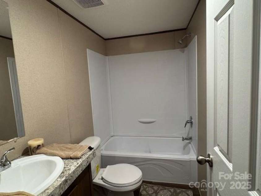 3173 Bear Trail Drive, Lenoir, NC 28645.  MLS# CAR4291222, YatesRealty ID 17078. 