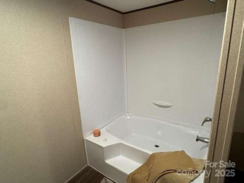 3173 Bear Trail Drive, Lenoir, NC 28645.  MLS# CAR4291222, YatesRealty ID 17078. 