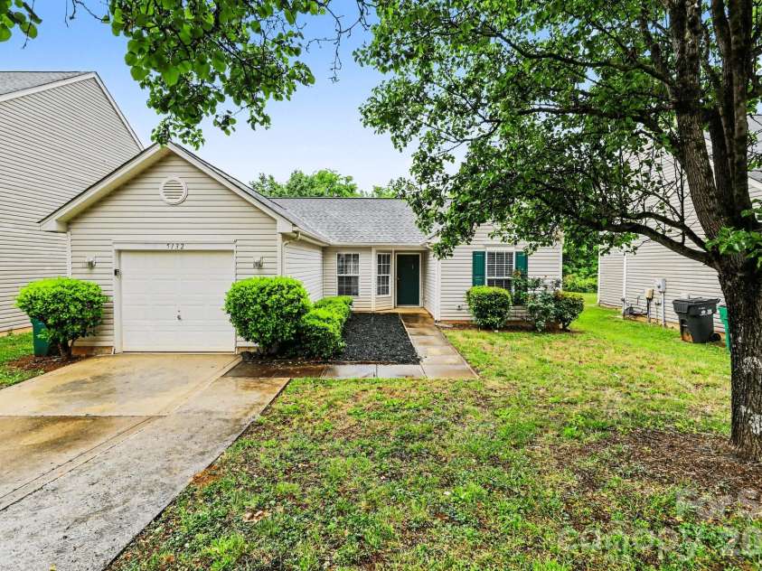 5132 Deerton Road, Charlotte, NC 28269.  MLS# CAR4375219, YatesRealty ID 17078. 