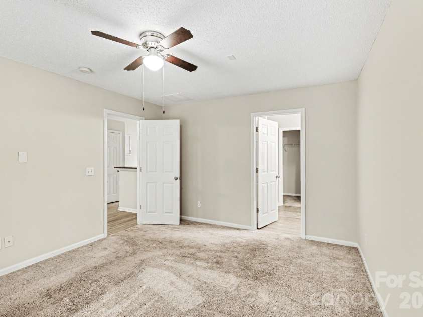 5132 Deerton Road, Charlotte, NC 28269.  MLS# CAR4375219, YatesRealty ID 17078. 