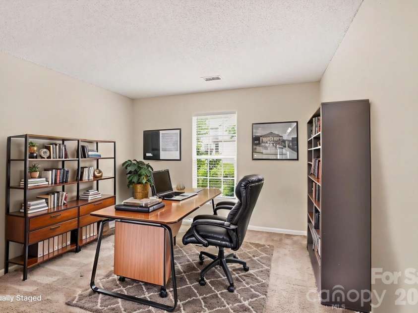 5132 Deerton Road, Charlotte, NC 28269.  MLS# CAR4375219, YatesRealty ID 17078. Virtually Staged