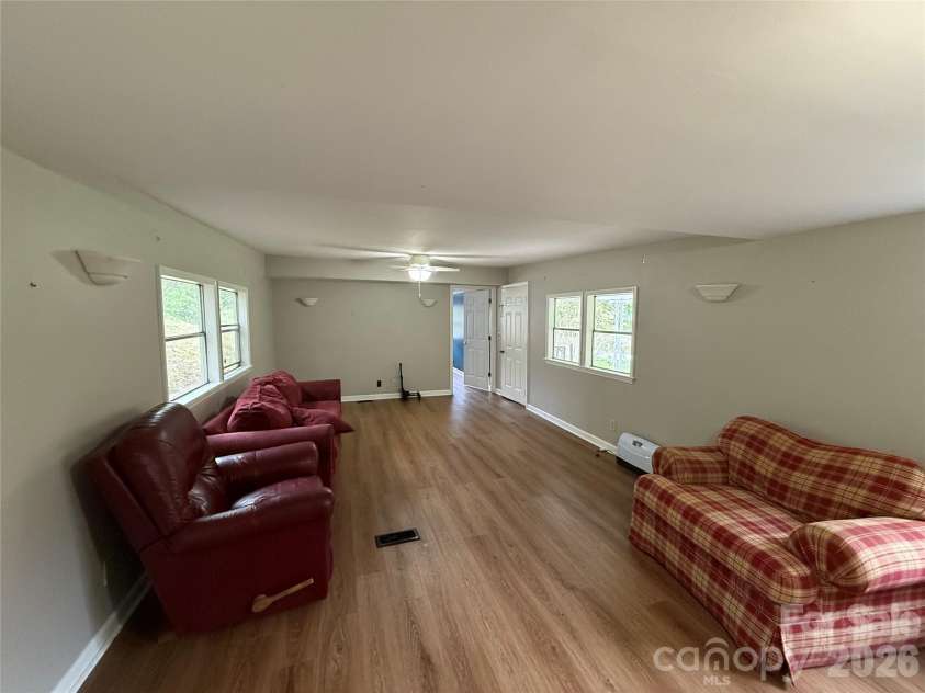 45 Overbrook Drive, Saluda, NC 28773.  MLS# CAR4376306, YatesRealty ID 17079. 