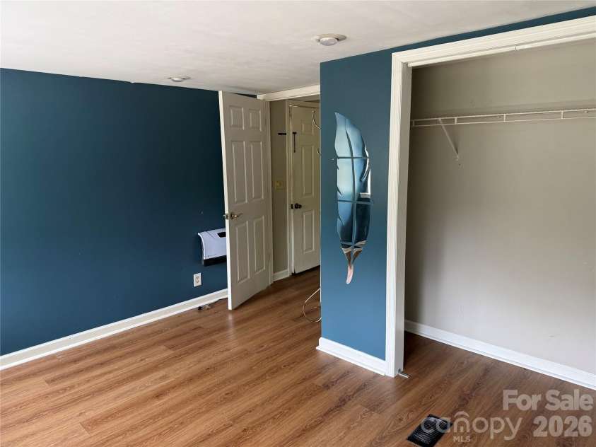 45 Overbrook Drive, Saluda, NC 28773.  MLS# CAR4376306, YatesRealty ID 17079. 