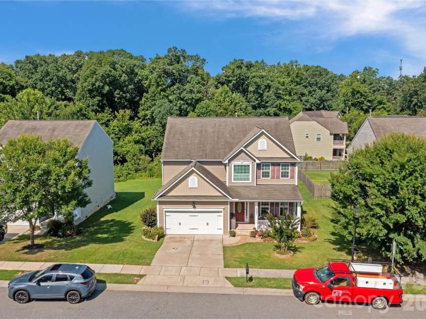 10621 Shanon Darby Lane, Charlotte, NC 28214.  MLS# CAR4346409, YatesRealty ID 1708. 