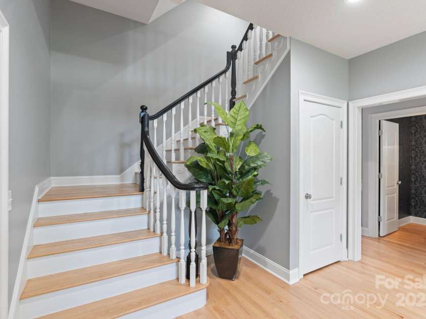 1721 White Pond Lane, Waxhaw, NC 28173.  MLS# CAR4251734, YatesRealty ID 17081. 