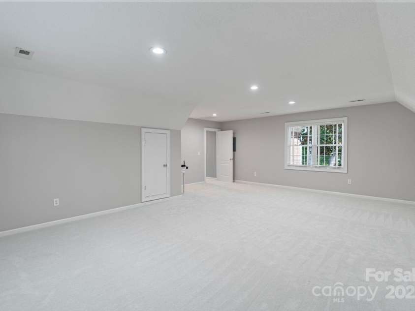 1721 White Pond Lane, Waxhaw, NC 28173.  MLS# CAR4251734, YatesRealty ID 17081. 