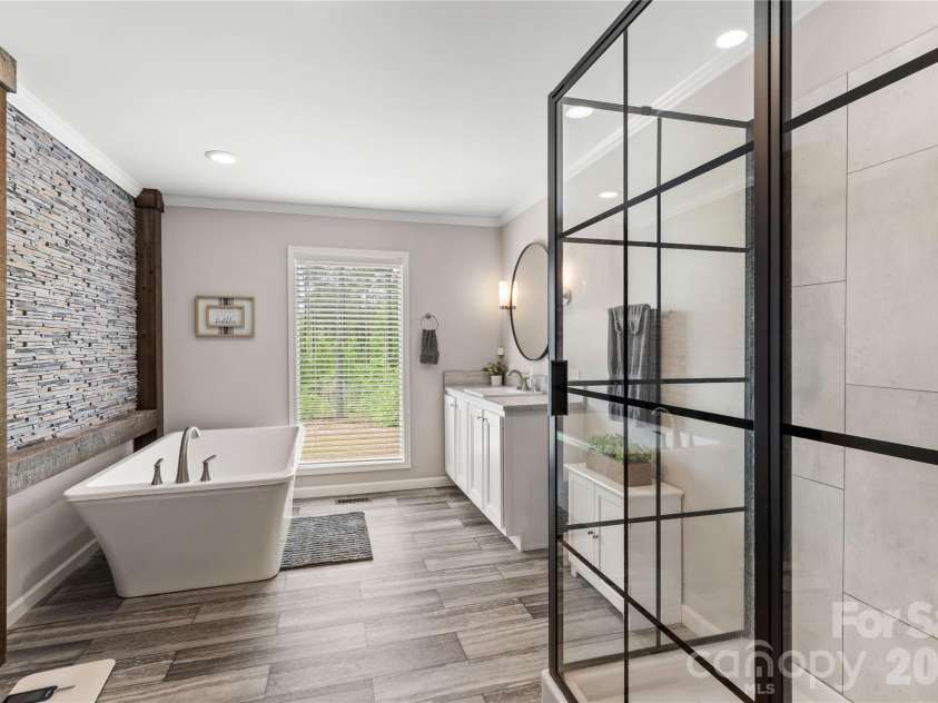 412 Mullinax Circle, Blacksburg, SC 29702.  MLS# CAR4376227, YatesRealty ID 17081. 