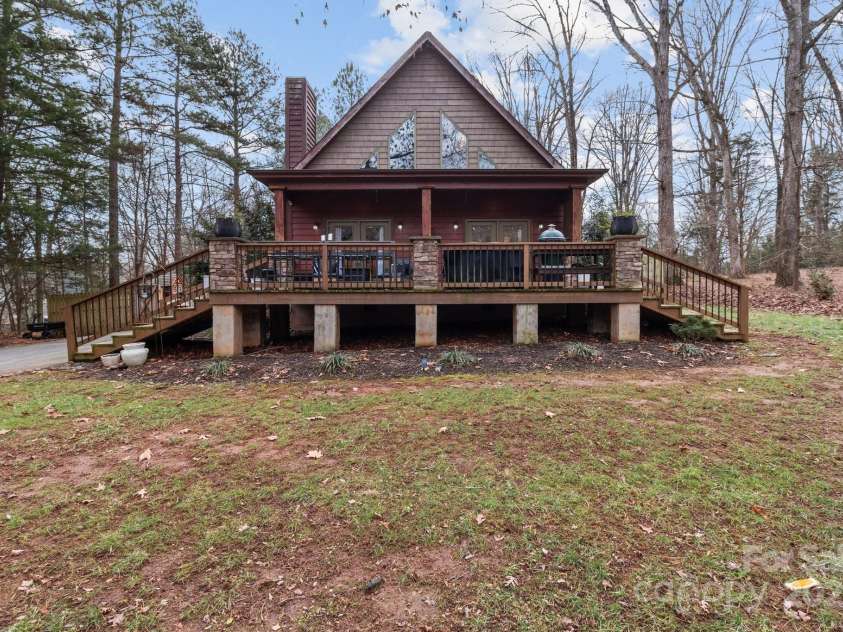 102 Serene Street, Mount Gilead, NC 27306.  MLS# CAR4215136, YatesRealty ID 17082. 