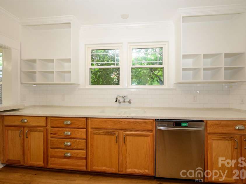 774 Eden Terrace, Rock Hill, SC 29730.  MLS# CAR4376793, YatesRealty ID 17082. Kitchen