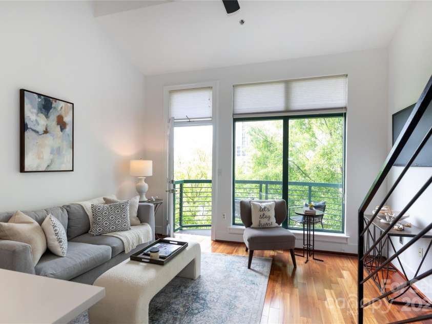 115 Park Avenue, Charlotte, NC 28203.  MLS# CAR4260086, YatesRealty ID 17083. 