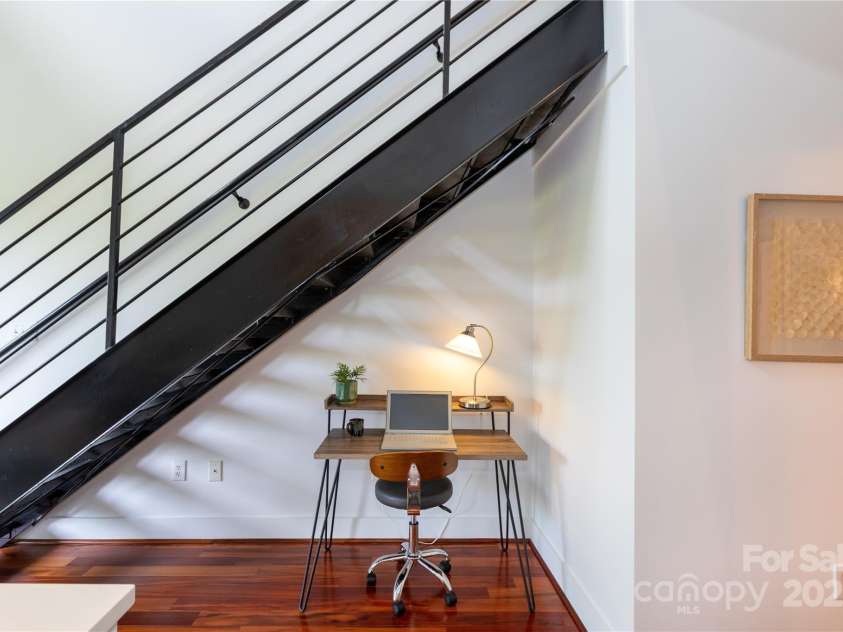 115 Park Avenue, Charlotte, NC 28203.  MLS# CAR4260086, YatesRealty ID 17083. 