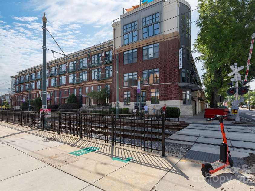 115 Park Avenue, Charlotte, NC 28203.  MLS# CAR4260086, YatesRealty ID 17083. 