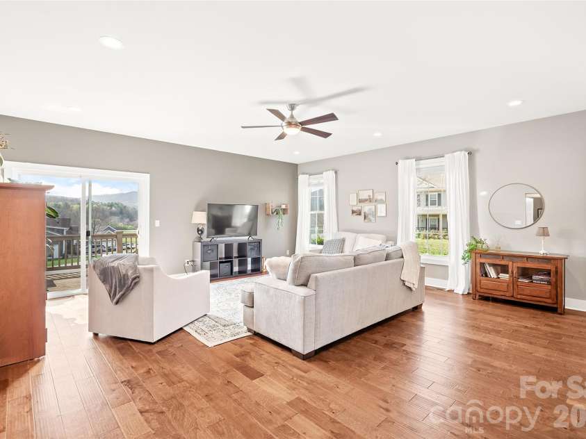 223 River Breeze Lane, Etowah, NC 28729.  MLS# CAR4368154, YatesRealty ID 17083. 