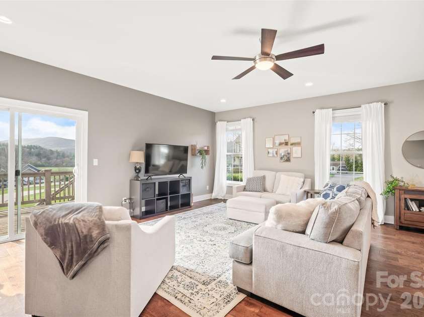 223 River Breeze Lane, Etowah, NC 28729.  MLS# CAR4368154, YatesRealty ID 17083. 