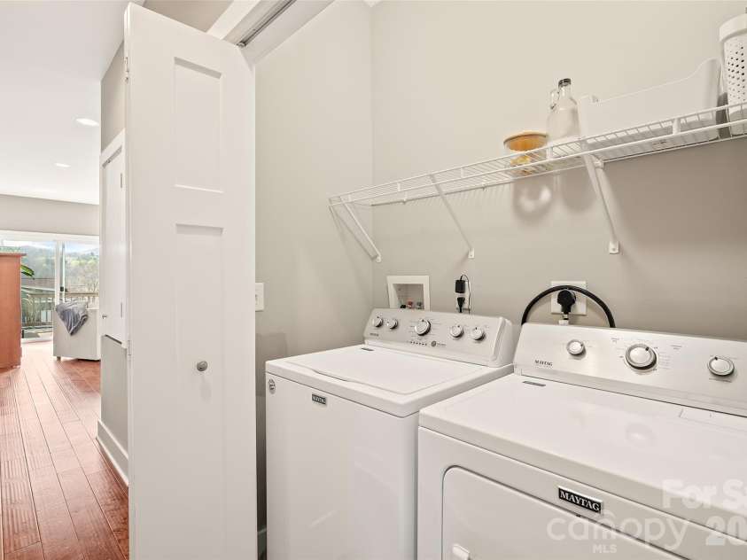 223 River Breeze Lane, Etowah, NC 28729.  MLS# CAR4368154, YatesRealty ID 17083. 