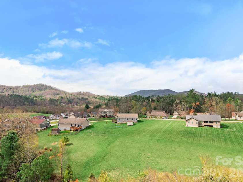 223 River Breeze Lane, Etowah, NC 28729.  MLS# CAR4368154, YatesRealty ID 17083. 