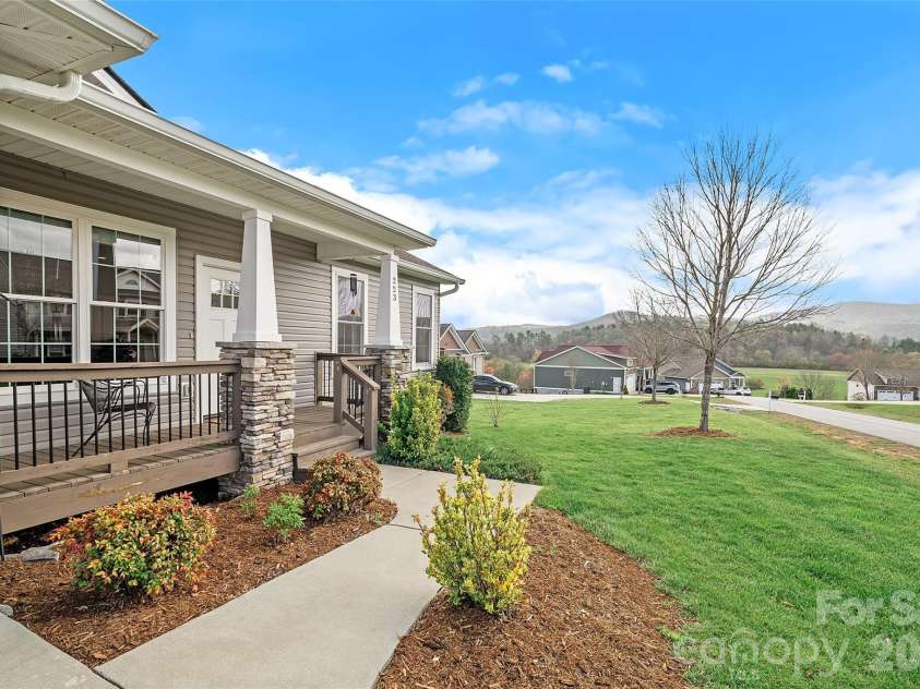 223 River Breeze Lane, Etowah, NC 28729.  MLS# CAR4368154, YatesRealty ID 17083. 