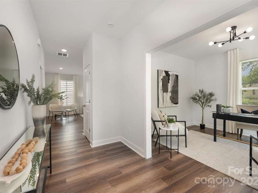 3004 Marlowe Avenue, Charlotte, NC 28208.  MLS# CAR4260735, YatesRealty ID 17084. 