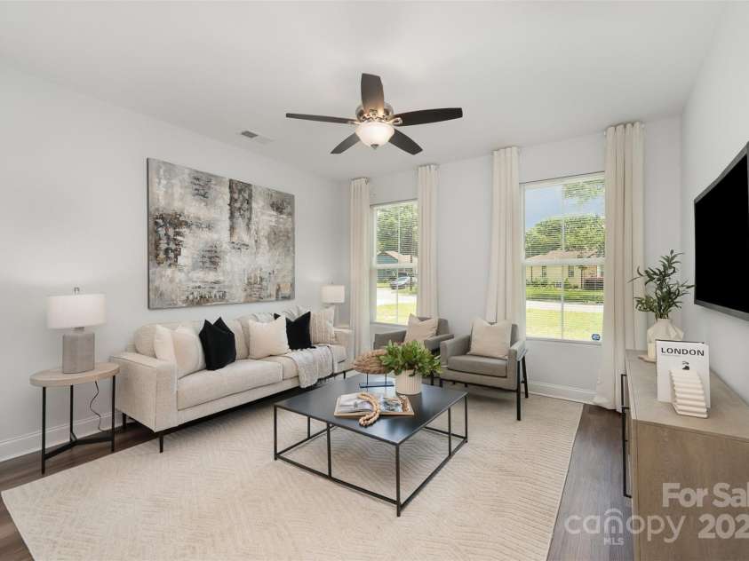 3004 Marlowe Avenue, Charlotte, NC 28208.  MLS# CAR4260735, YatesRealty ID 17084. 