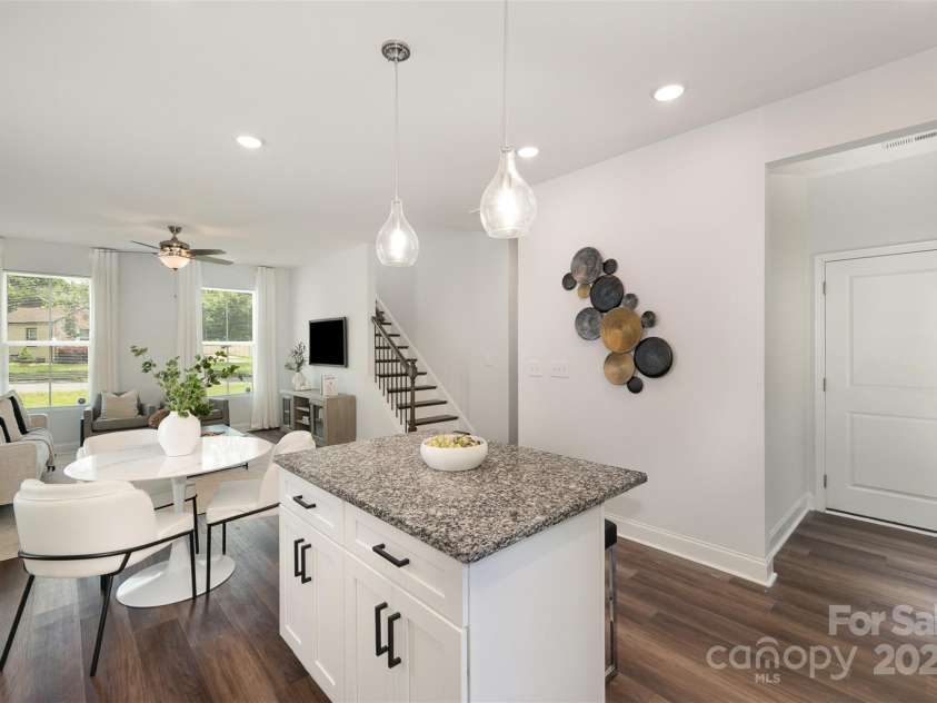 3004 Marlowe Avenue, Charlotte, NC 28208.  MLS# CAR4260735, YatesRealty ID 17084. 