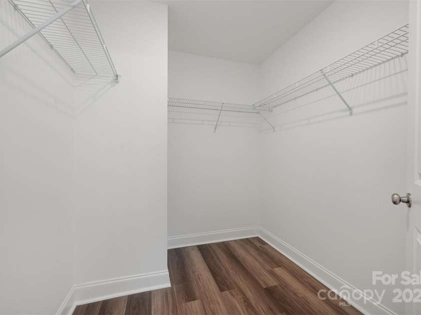 3004 Marlowe Avenue, Charlotte, NC 28208.  MLS# CAR4260735, YatesRealty ID 17084. 
