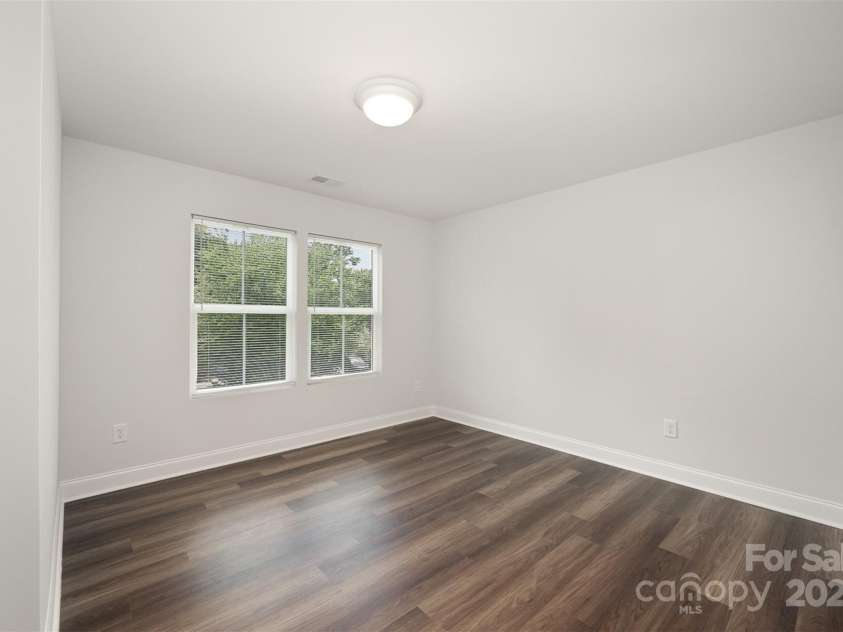 3004 Marlowe Avenue, Charlotte, NC 28208.  MLS# CAR4260735, YatesRealty ID 17084. 