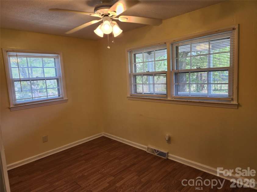 507 Mulberry Street, Cherryville, NC 28021.  MLS# CAR4349773, YatesRealty ID 17085. 