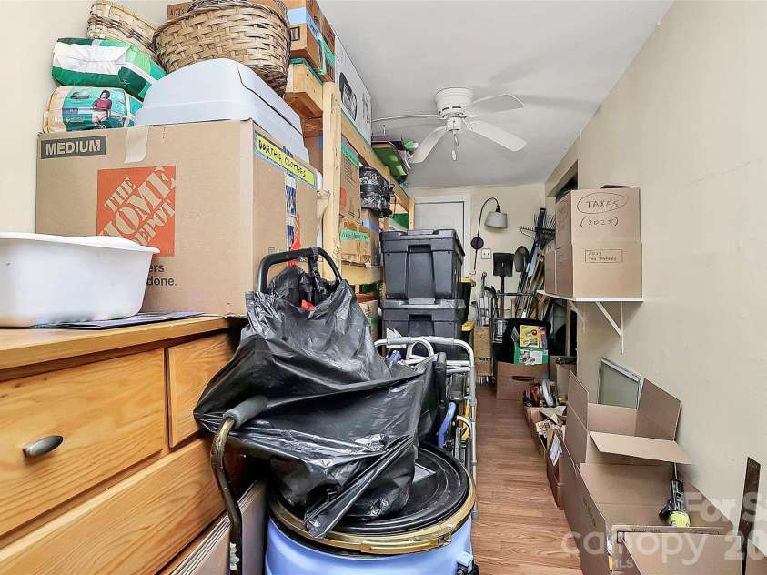 507 Mulberry Street, Cherryville, NC 28021.  MLS# CAR4349773, YatesRealty ID 17085. Storage