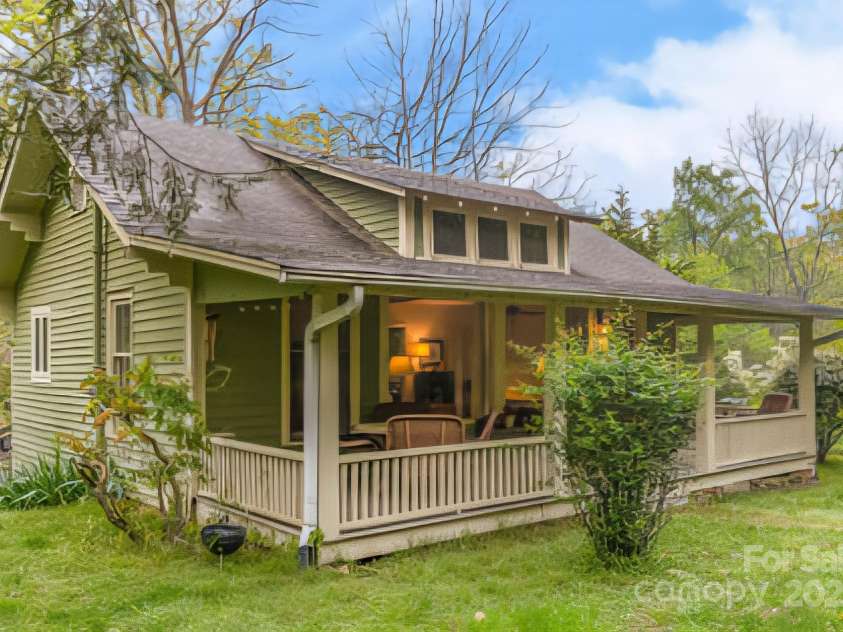 51 Embury Street, Tryon, NC 28782.  MLS# CAR4244509, YatesRealty ID 17085. 